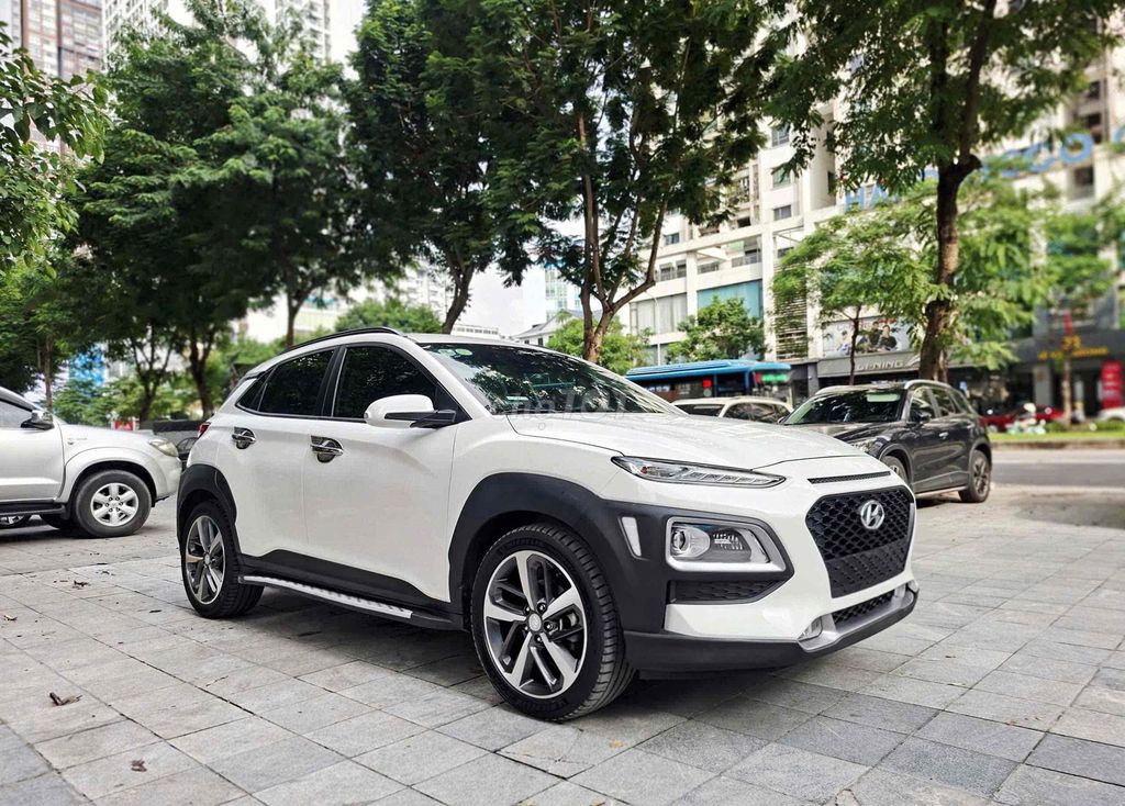 Hyundai Kona ATH 2019 — помощь с кредитом