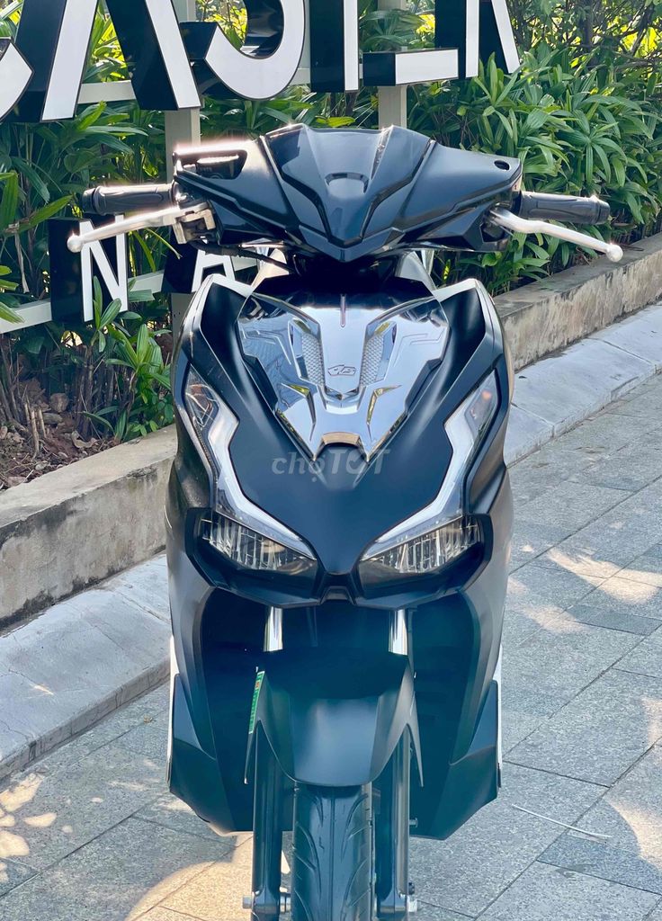 Honda Airblade 125cc 2020 Màu Đen Vàng Đồng. Mua bán Xe máy tại Quận Đống Đa Hà Nội được đăng bởi Phạm Văn Đồng hình 2