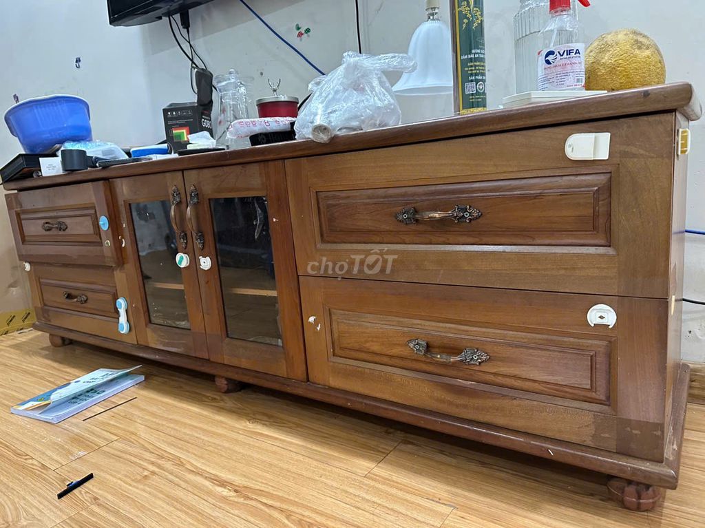 Kệ tivi gỗ xoan đào 1m8 Nâu. Mua bán Tủ, kệ gia đình tại Quận Nam Từ Liêm Hà Nội được đăng bởi Dũng Đinh Xuân hình 1