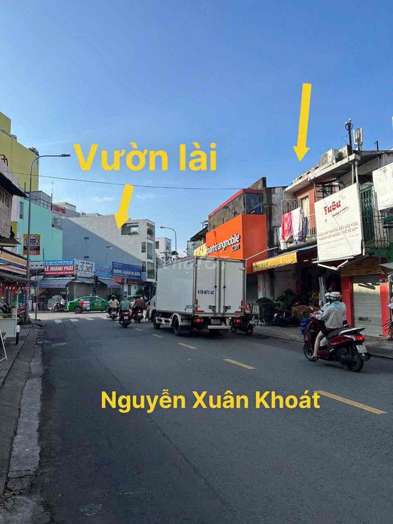 Mặt tiền Nguyễn Xuân Khoát, Tân Phú