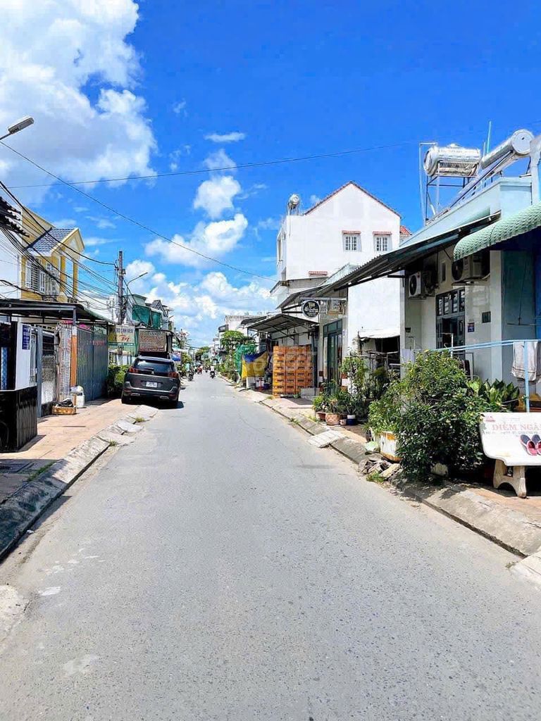 NGÂN HÀNG ĐANG PHÁT MÃI GẤP CĂN NHÀ 1TRET 1LAU