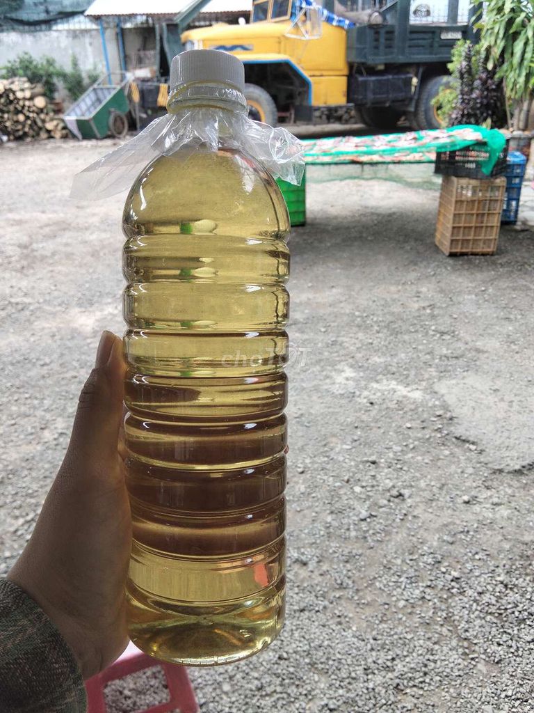 Dầu dừa nguyên chất 1 lít thủ công. Mua bán Đồ ăn, thực phẩm và các loại khác tại Huyện Định Quán Đồng Nai được đăng bởi Diễm My  hình 1