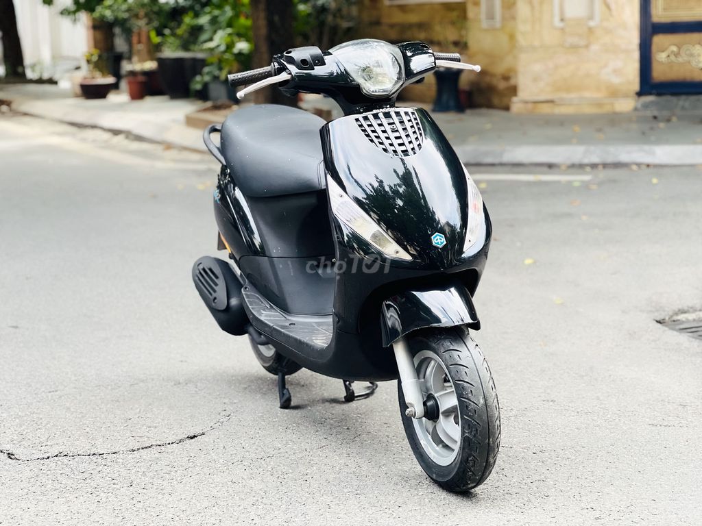 PIAGGIO ZIP 100 MÀU ĐEN NGUYÊN BẢN BIỂN HÀ NỘI. Mua bán Xe máy tại Quận Cầu Giấy Hà Nội được đăng bởi Mai Khôi Nguyên hình 3