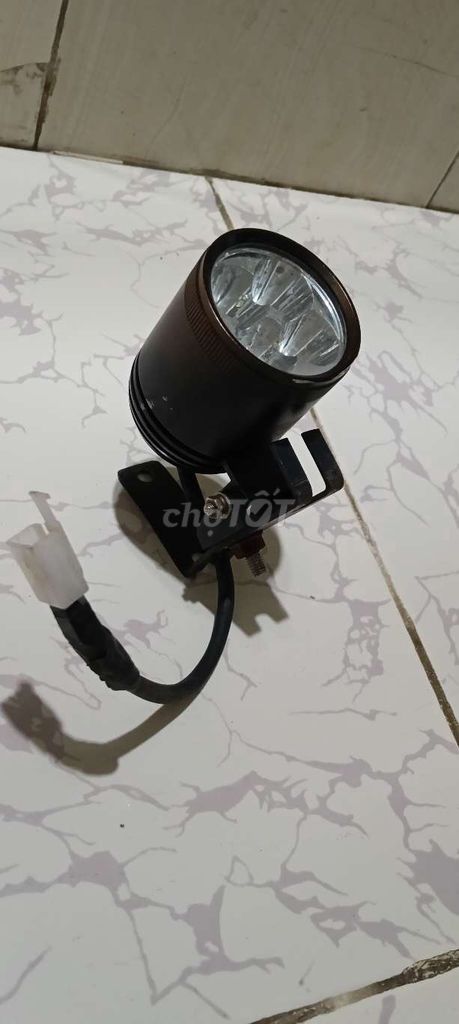 Cần thanh lý đèn trợ sáng và khóa xe. Mua bán Phụ tùng xe tại Thị xã Bình Minh Vĩnh Long được đăng bởi Minh hình 2