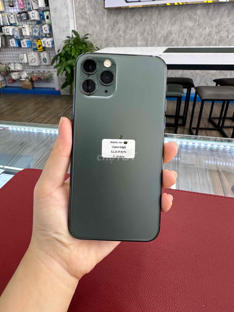 Apple iPhone 11 Pro 64GB .BH máy quốc tế trọn đời. Mua bán Điện thoại tại Thành phố Thủ Dầu Một Bình Dương được đăng bởi Phong Le hình 1