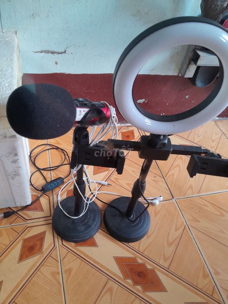 Bộ mic livestream C11 Đỏ 4 giờ. Mua bán Tivi, Âm thanh tại Thành phố Biên Hòa Đồng Nai được đăng bởi Nguyên Nguyên hình 1