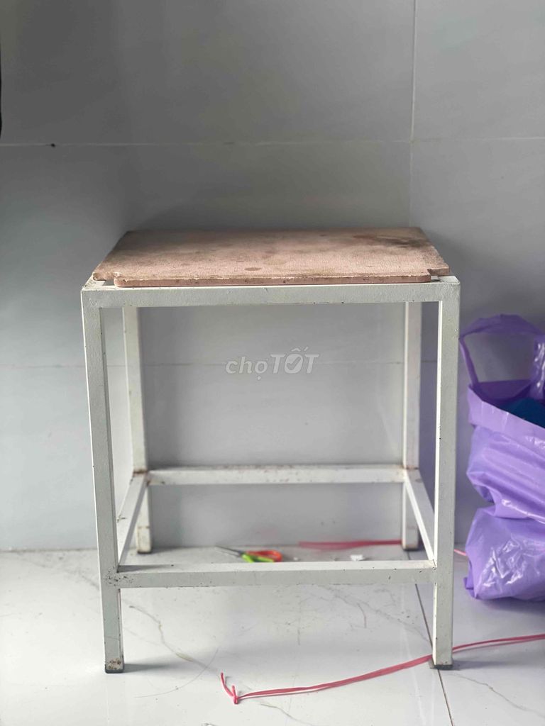 PASS KỆ HỒ CÁ 40x30 – KỆ SẮT CỨNG CÁP, CAO 45CM. Mua bán Phụ kiện, Thức ăn, Dịch vụ tại Quận Ngũ Hành Sơn Đà Nẵng được đăng bởi Nhật Phạm Hoàng hình 1
