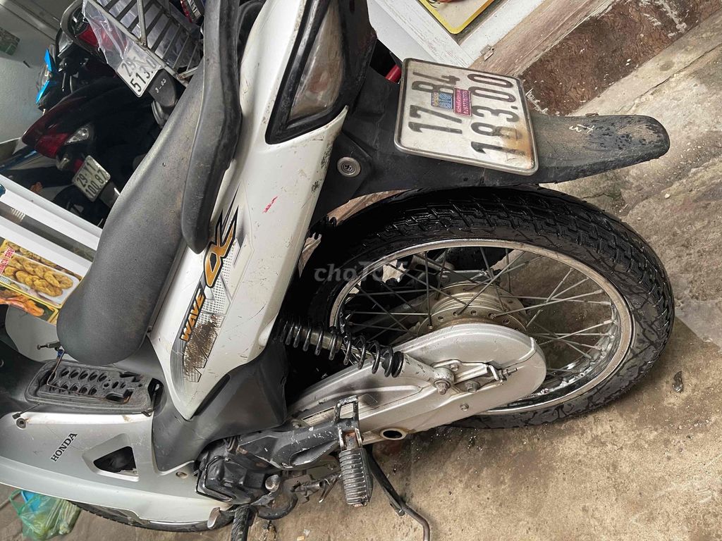 Em Bán Honda Wave 100cc 2015 Nguyên Zin Êm Ru. Mua bán Xe máy tại Quận Hoàng Mai Hà Nội được đăng bởi Tuấn Giang hình 5