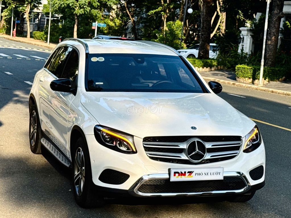Mercedes GLC200 Модель 2020 Год выпуска 2019
