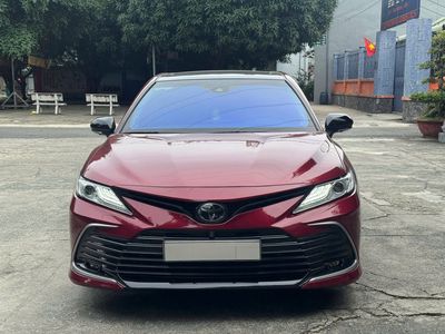Toyota Camry 2.5Q Đỏ cực mới. Mua bán Ô tô tại Thành phố Biên Hòa Đồng Nai được đăng bởi Nguyễn Thưởngka