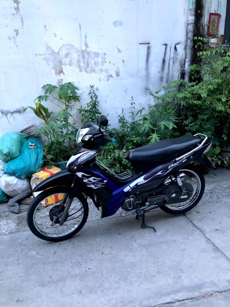 SYM Elegant 50cc 2016 чёрный, синий 29003 полностью оригинал