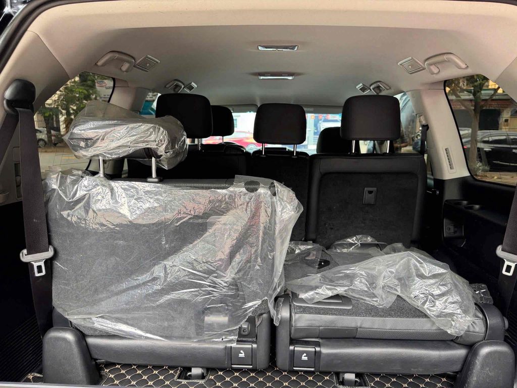 Toyota Land Cruiser V8 2019 Đen 80000 km. Mua bán Ô tô tại Quận Cầu Giấy Hà Nội được đăng bởi Cao Quý hình 13