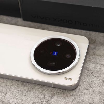 Vivo X200 Pro Mini 12/256GB Fullbox. Mua bán Điện thoại tại Quận Ninh Kiều Cần Thơ được đăng bởi MeoBile Cần Thơ 