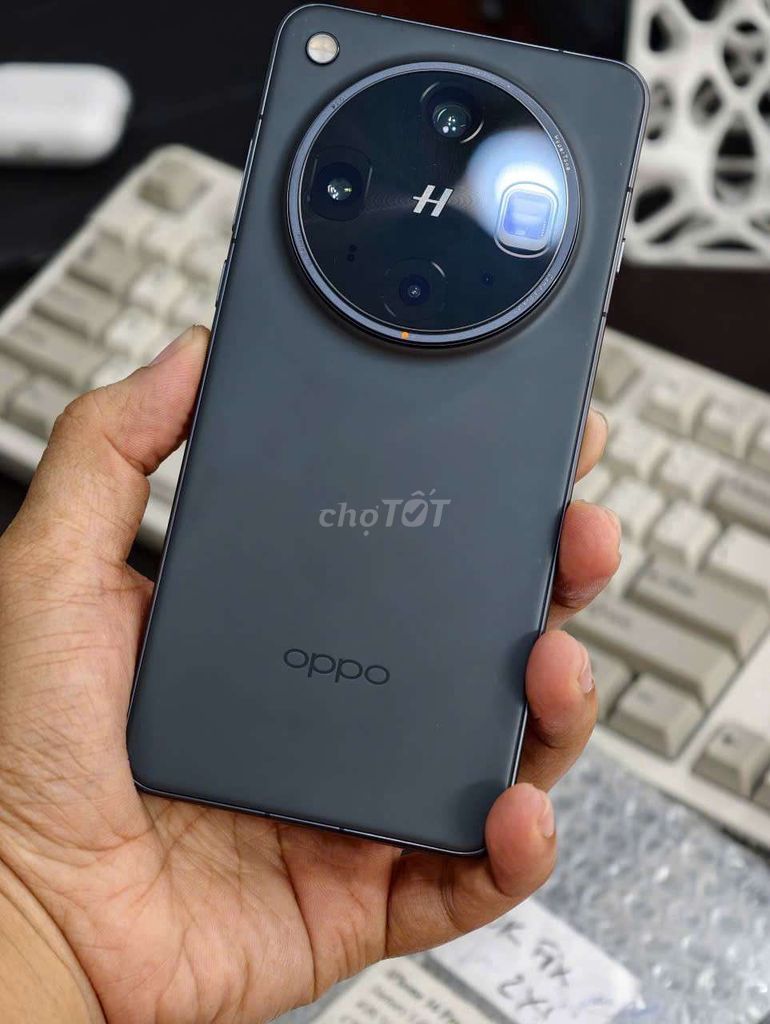 OPPO Find X8 Ultra 256GB Xám. Mua bán Điện thoại tại Quận Ninh Kiều Cần Thơ được đăng bởi Lê Khang hình 1