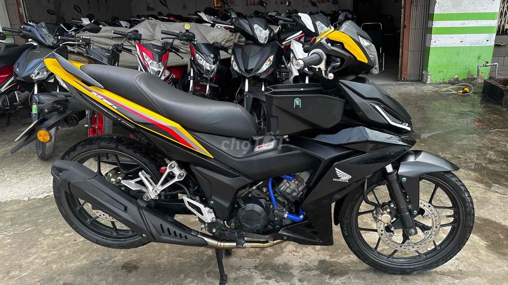 Honda Winner 150 vàng đen 2017 ( hỗ trợ góp ). Mua bán Xe máy tại Huyện Chợ Mới An Giang được đăng bởi Cửa hàng xe Thiên Phước 2 hình 1