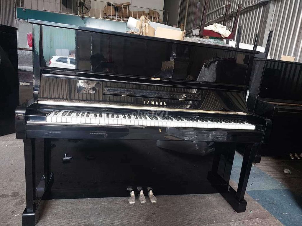 Yamaha U1H âm cực hay có sỉ lẻ