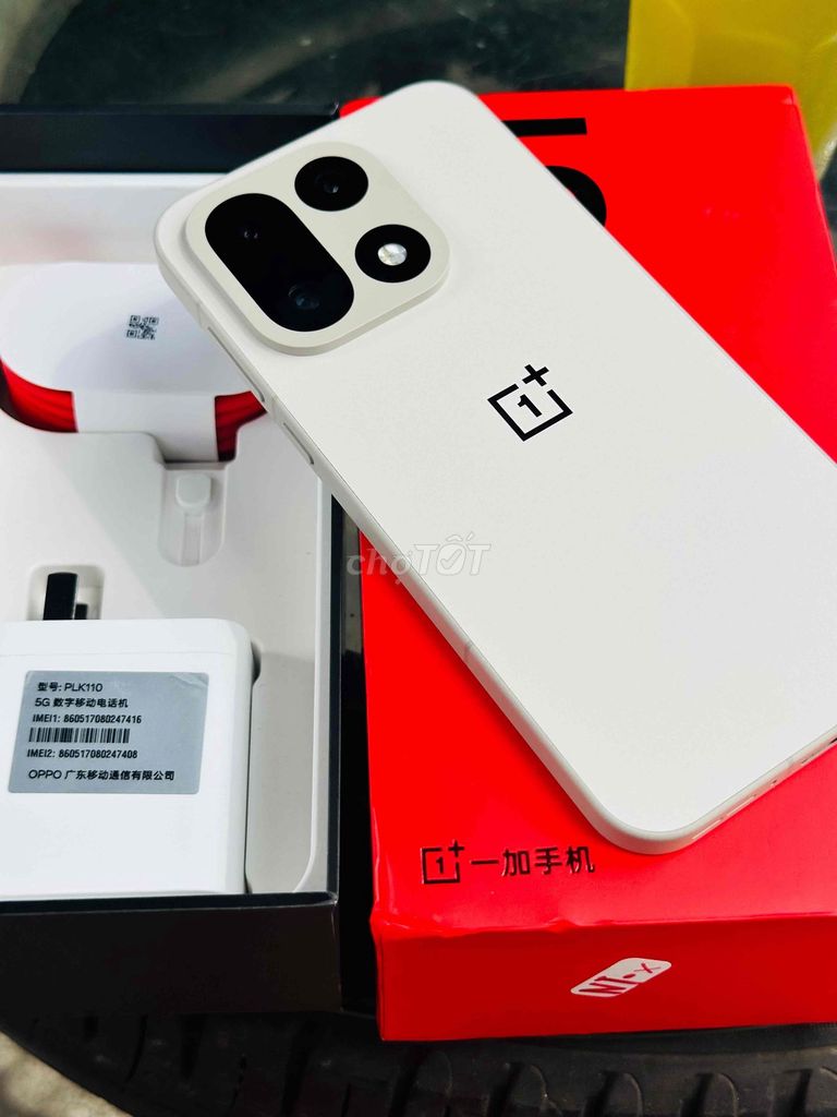 Oneplus 15 fullbox sạc 6 lần date mới. Mua bán Điện thoại tại Quận Hà Đông Hà Nội được đăng bởi DPhone hình 1