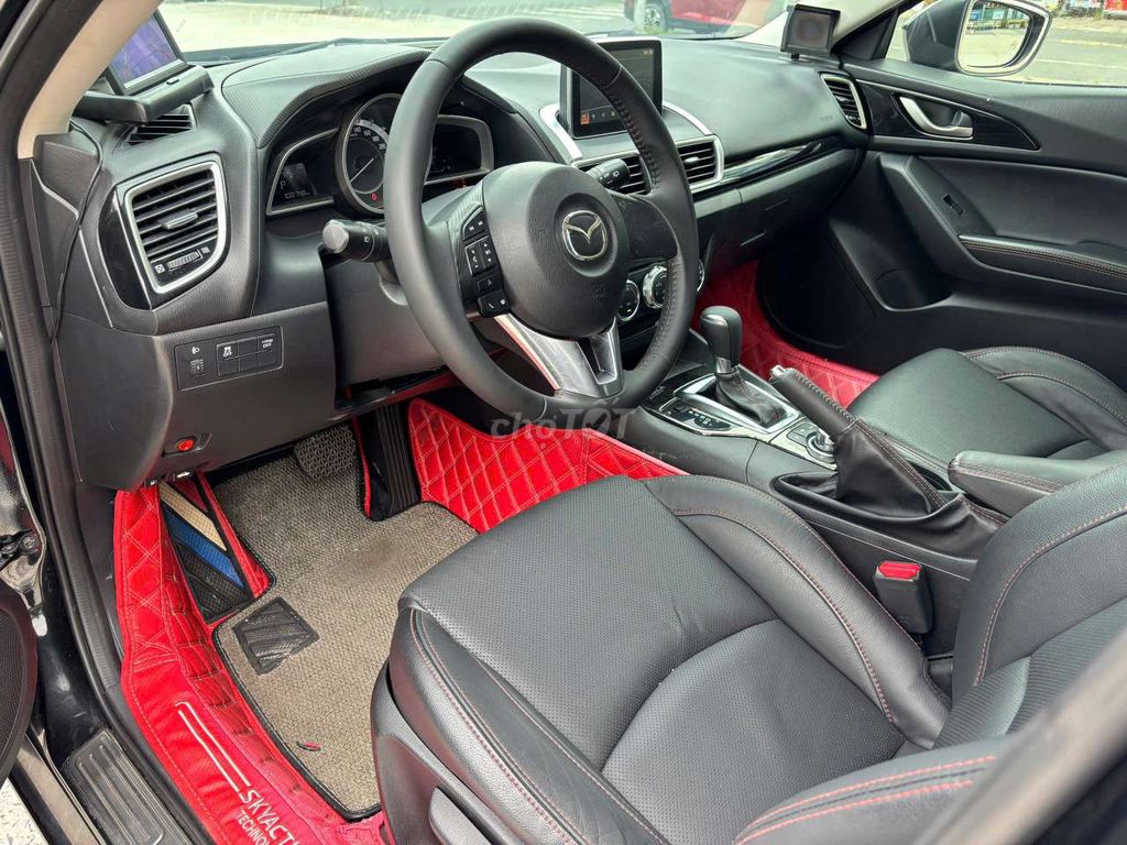 Mazda 3 2016 hatcback. Mua bán Ô tô tại Thành phố Dĩ An Bình Dương được đăng bởi Trương Tuấn Kiệt hình 3