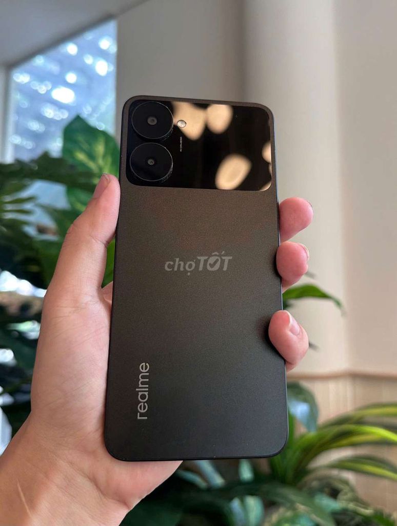 Realme V30 5G Ram 8/256GB Đen. Mua bán Điện thoại tại Quận Gò Vấp Tp Hồ Chí Minh được đăng bởi Oppo Giá Tốt hình 1