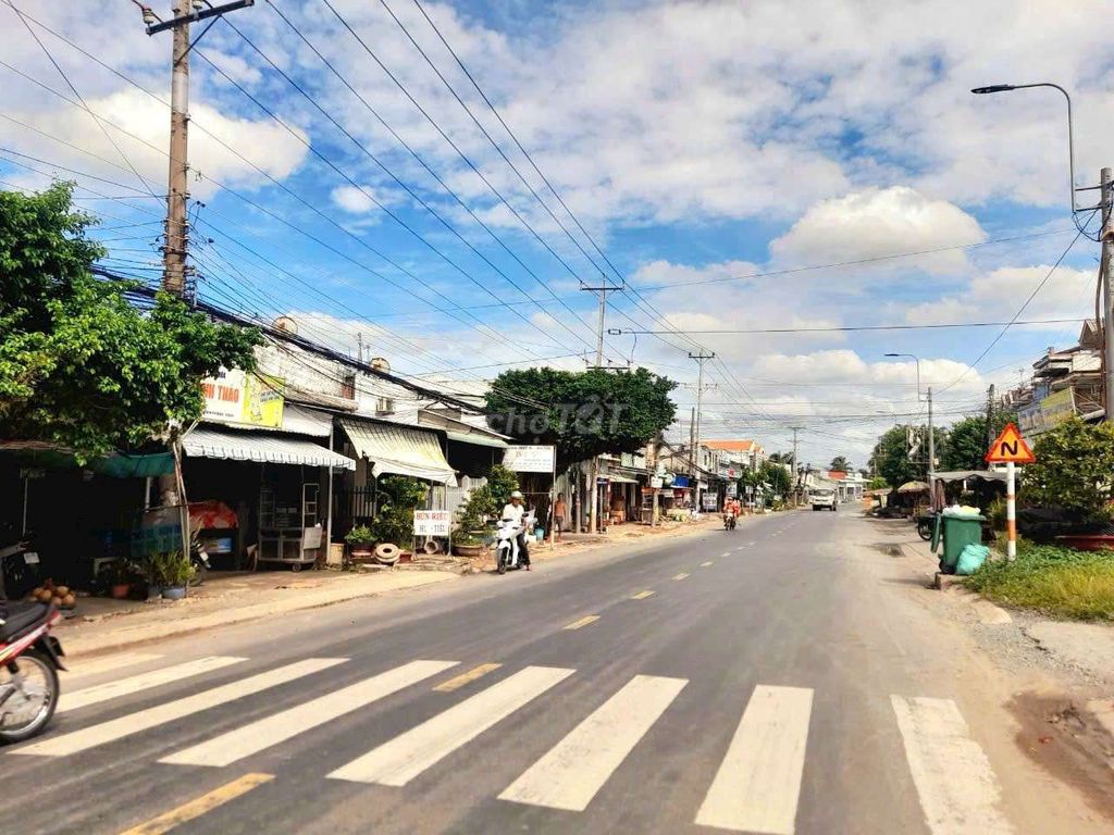 Hàng thơm, 1700m2 có 200m2 thổ cư đường nguyễn thị tâm, 2 tỷ