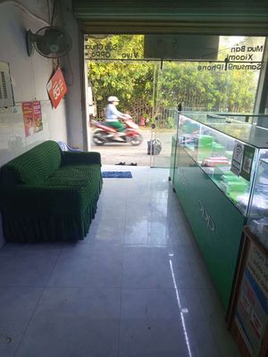 cần bán nhà mặt tiền