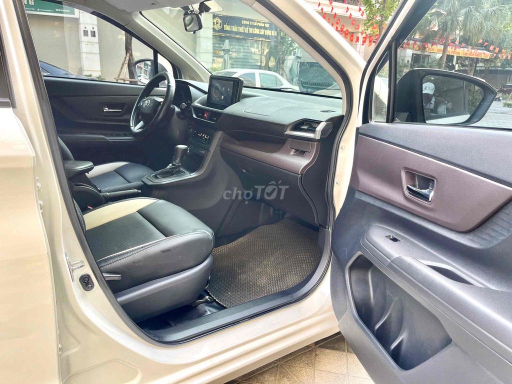 Toyota Avanza Premio 2023 CVT - 52000 km bao zin. Mua bán Ô tô tại Quận Hoàng Mai Hà Nội được đăng bởi A công hình 10