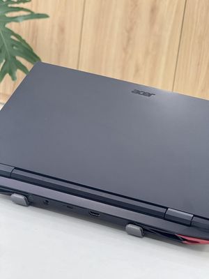 AcerNitro AN515  Ryzen 7 RTX 3050 16GB/512GB 165hz
