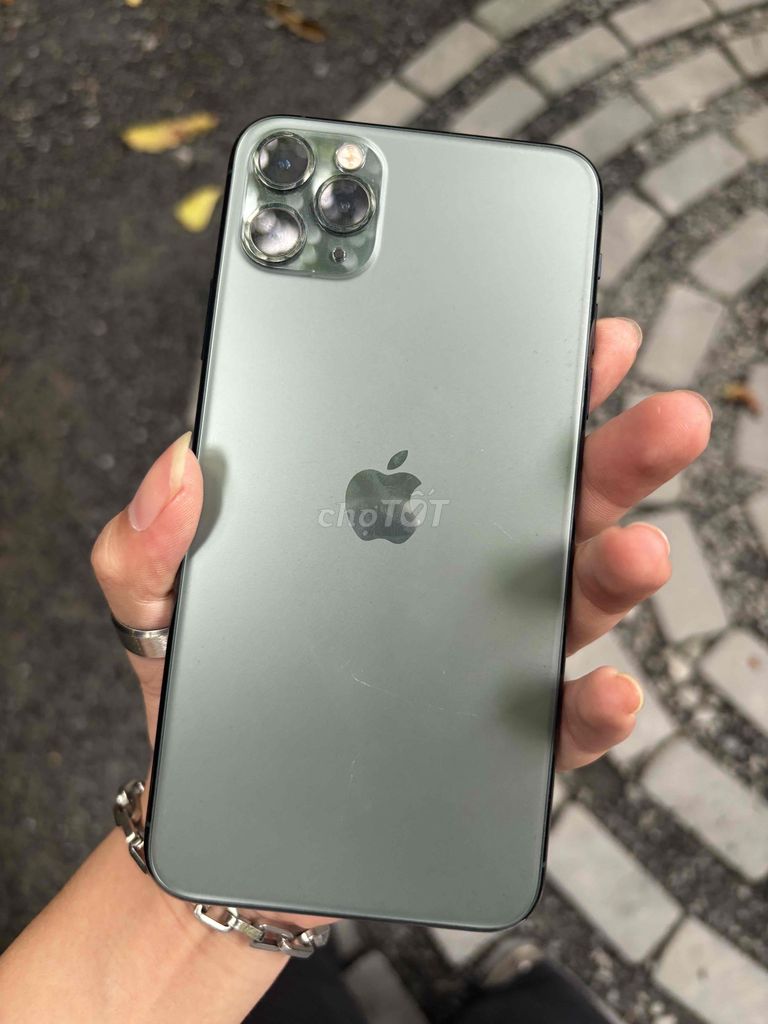 IPhone 11prm Lock 64GB pin 100 có thương lượng. Mua bán Điện thoại tại Quận Bình Thạnh Tp Hồ Chí Minh được đăng bởi Phương Ngm hình 1