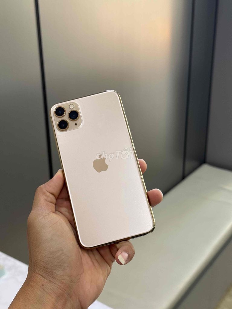 iPhone 11 Pro Max 64GB Vàng. Mua bán Điện thoại tại Thành phố Cà Mau Cà Mau được đăng bởi Thanh phong  hình 1