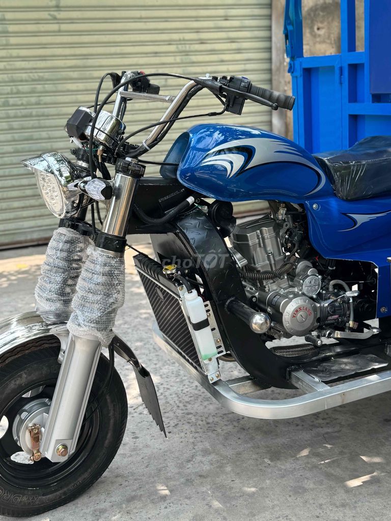 xe ba gác máy 200cc ben xe phú quý. Mua bán Phương tiện khác tại Thành phố Phan Thiết Bình Thuận được đăng bởi Sản Xuất Xe Ba Bánh Đại Thành hình 2