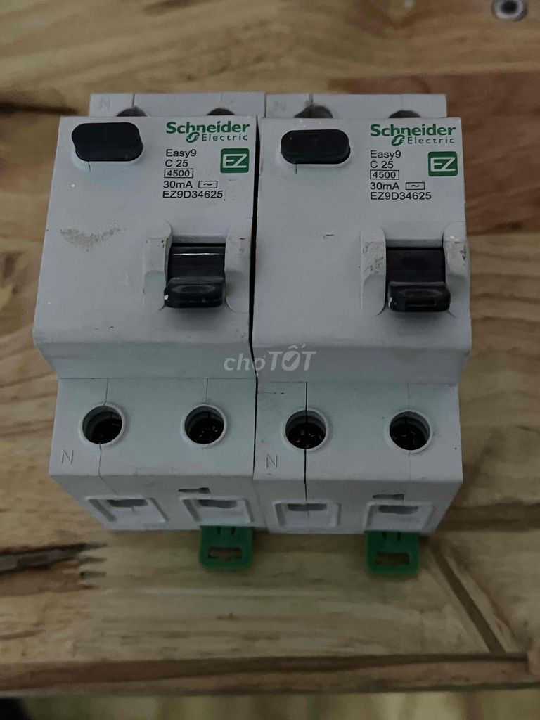 RCBO C25A, 30mA ~ chống giật, chống chạm chập