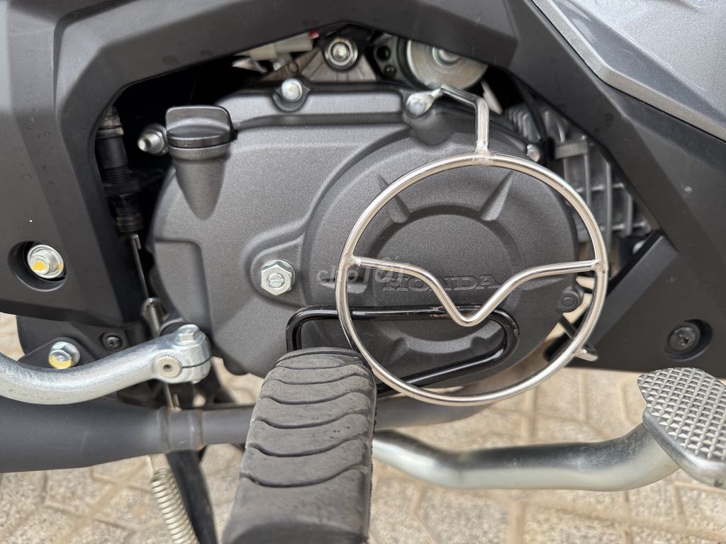 Xe chính chủ. Đi 8000. Mua bán Xe máy tại Thành phố Thái Nguyên Thái Nguyên được đăng bởi Win hình 3