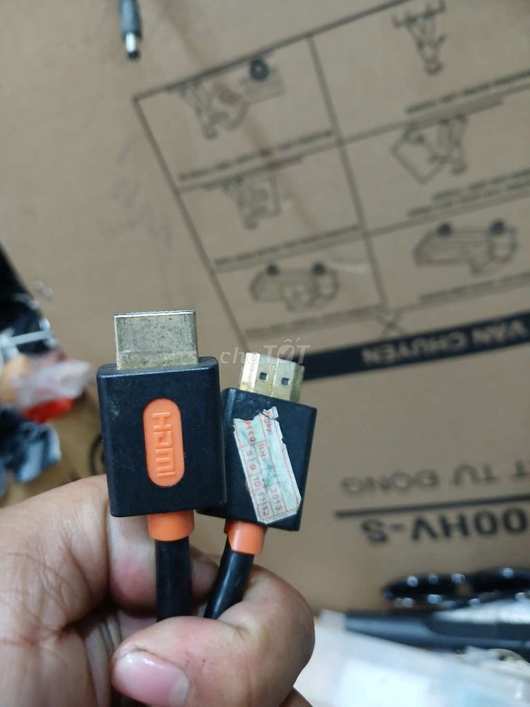 Cáp HDMI Đen cam. Mua bán Phụ kiện (Màn hình, Chuột...) tại Quận Tân Bình Tp Hồ Chí Minh được đăng bởi ThanhThuy Ha hình 1