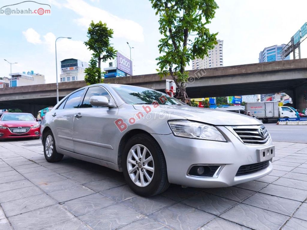 Toyota Camry 2.0E 2011 - 290 Triệu. Mua bán Ô tô tại Quận Cầu Giấy Hà Nội được đăng bởi Hiệp hình 4