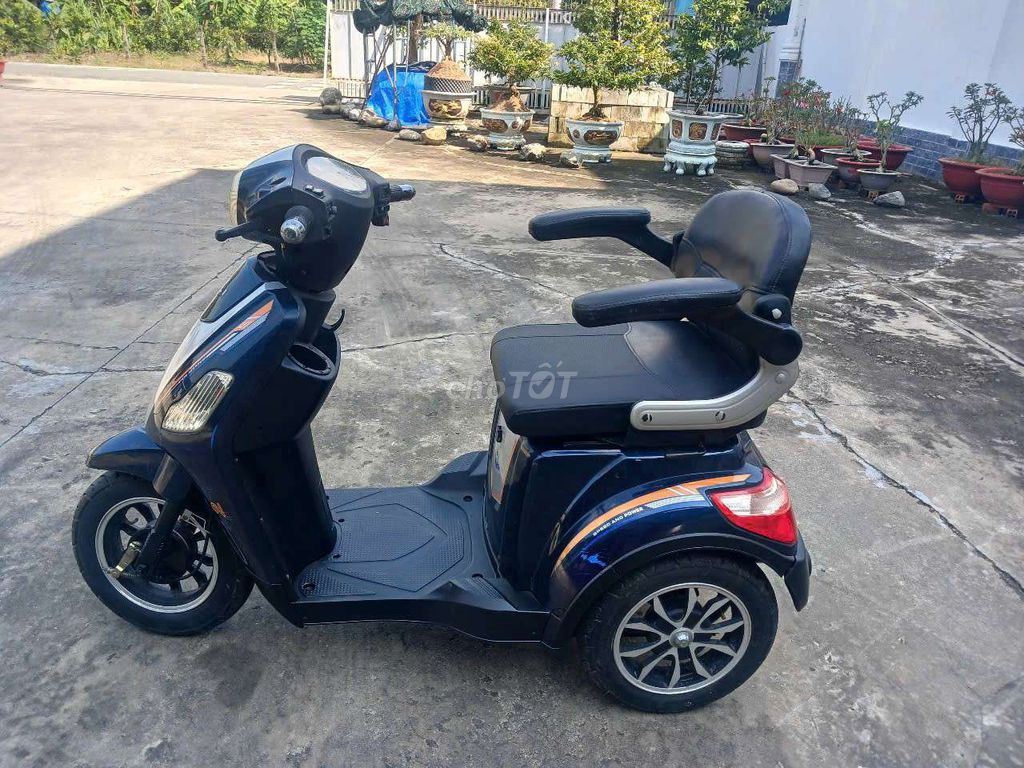 Xe điện 3 bánh thanh lý. Mua bán Xe điện tại Thị xã Bến Cát Bình Dương được đăng bởi pham the cao hình 2