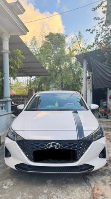 Hyundai Accent 2023 1.4 MT - 54000 km. Mua bán Ô tô tại Huyện Phong Điền Thừa Thiên Huế được đăng bởi Trần Đông