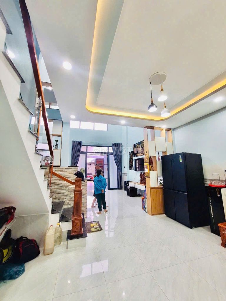 CHO THUÊ NHÀ PHƯỜNG TRẢNG DÀI GIÁ 5 TRIỆU. Cho thuê nhà ở tại Thành phố Biên Hòa Đồng Nai được đăng bởi minh trâm hình 2