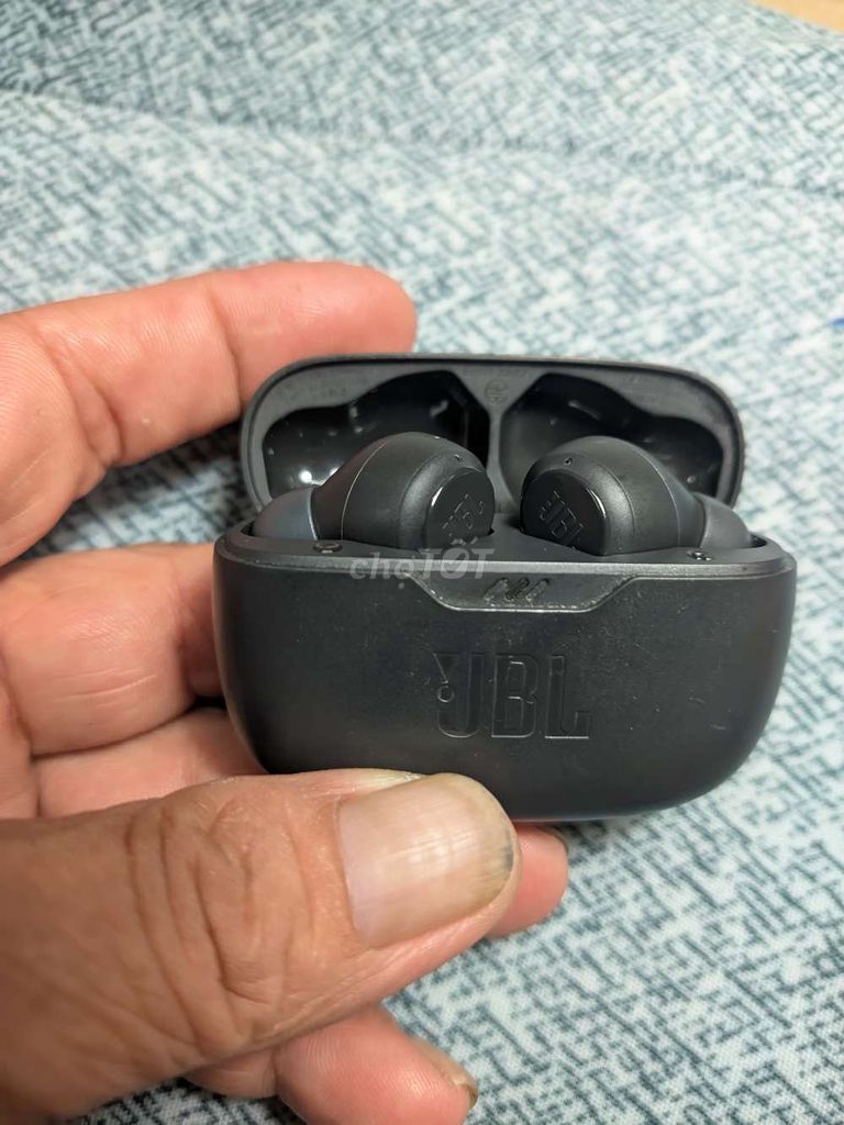 Tai nghe JBL Vibe Beam Đen. Mua bán Tivi, Âm thanh tại Quận 3 Tp Hồ Chí Minh được đăng bởi tuấn vũ hình 1