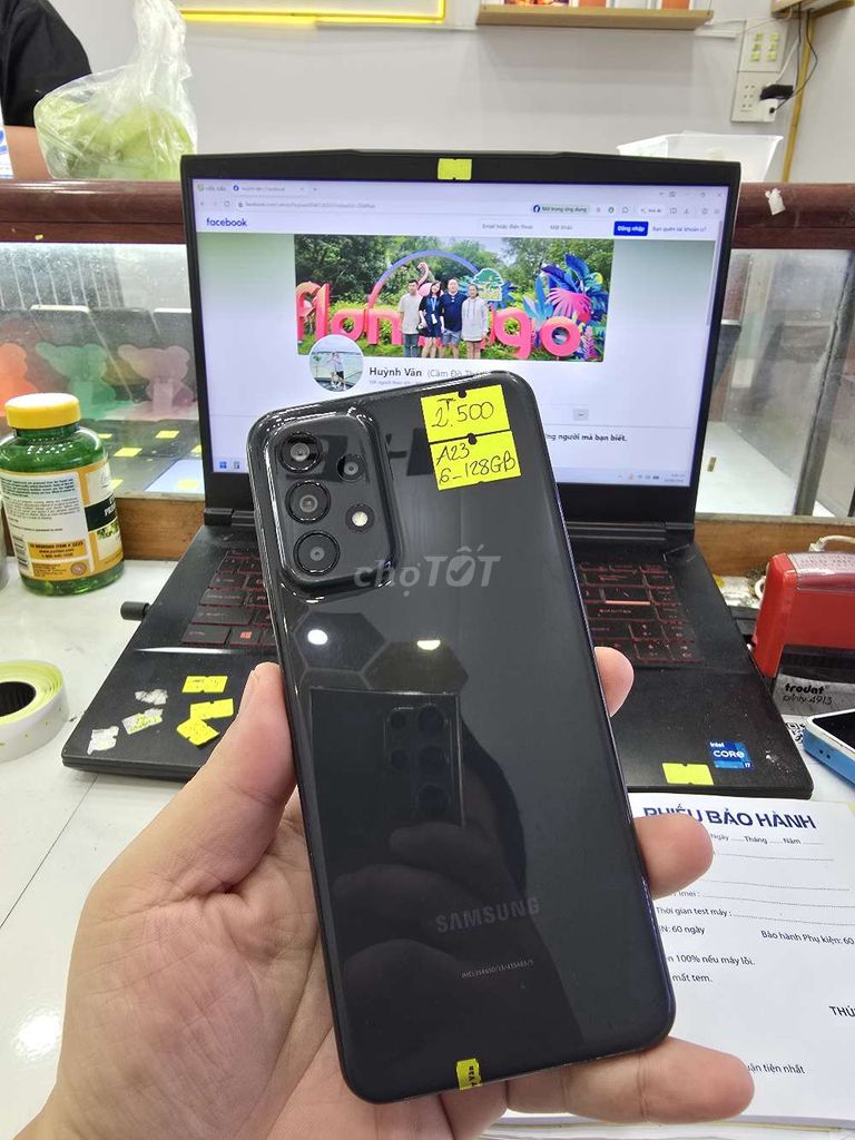 Samsung Galaxy A23 128GB Đen. Mua bán Điện thoại tại Thành phố Long Xuyên An Giang được đăng bởi Facebook Cầm Đồ Thúy Vân hình 1