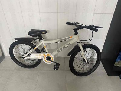 Xe đạp thể thao trẻ em. Mua bán Xe đạp tại Quận 3 Tp Hồ Chí Minh được đăng bởi Lien Nguyen