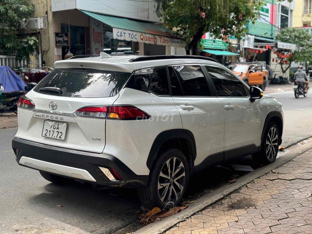 Toyota Corolla Cross 2023 1.8V - 30000 km. Mua bán Ô tô tại Thành phố Thủ Đức Tp Hồ Chí Minh được đăng bởi Nguyễn Anh Triết hình 3