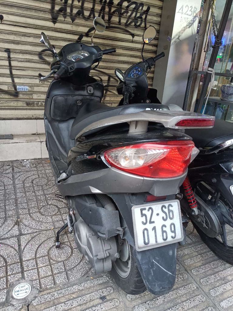 SYM Attila Victoria Đen BSTP Nguyên Zin. Mua bán Xe máy tại Quận 1 Tp Hồ Chí Minh được đăng bởi Calvin hình 2