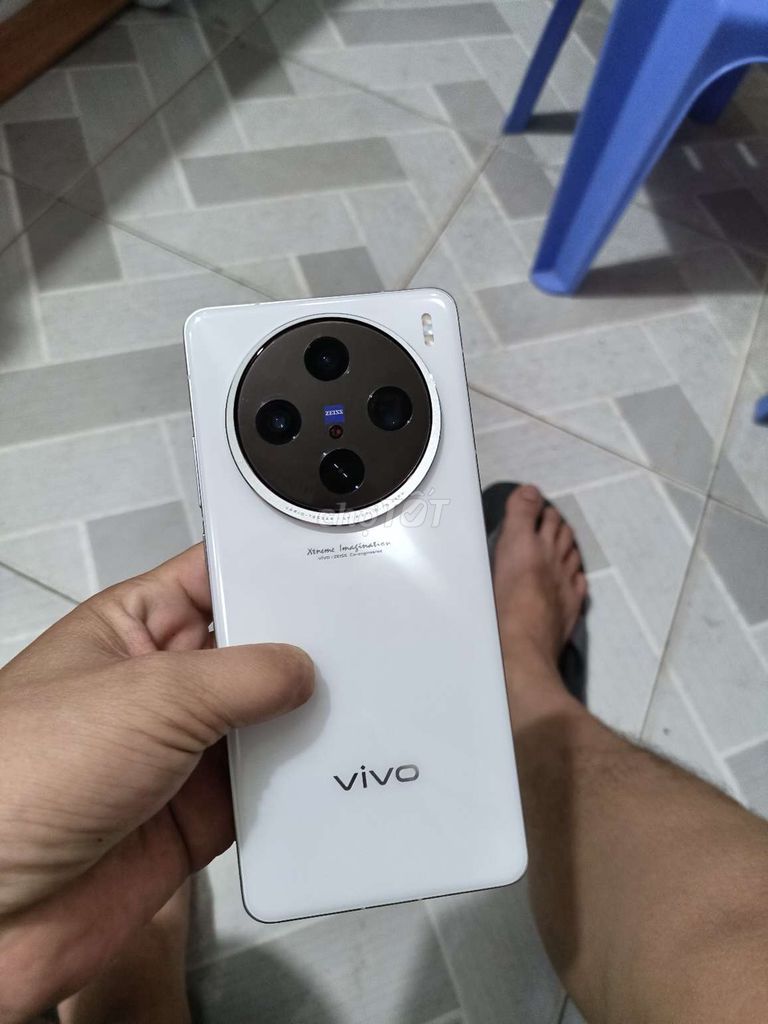 Vivo X100s màn phẳng , camera đỉnh ,100x AI 4 mùa