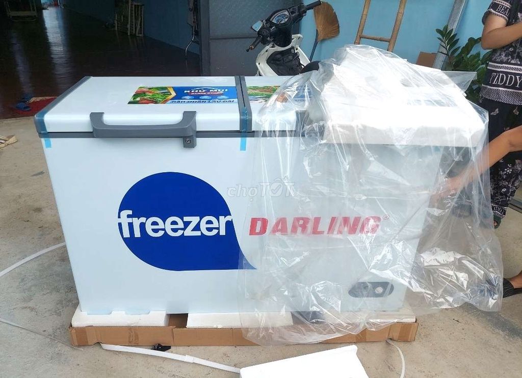 Xả kho tủ đông mát Darling 350l hàng mới 100%. Mua bán Tủ lạnh tại Quận Tân Bình Tp Hồ Chí Minh được đăng bởi Quí Vũ Official hình 1