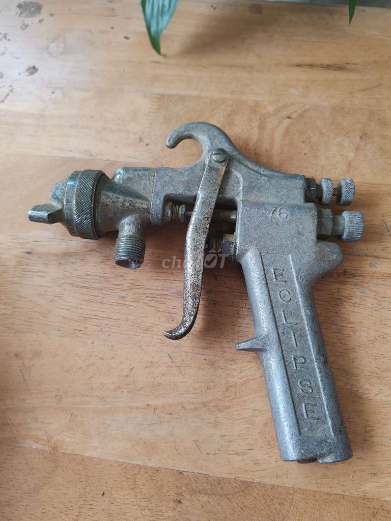 Máy phun sơn Eclipse 76. Mua bán Nội thất, đồ gia dụng khác tại Quận 7 Tp Hồ Chí Minh được đăng bởi Vy Vy hình 1