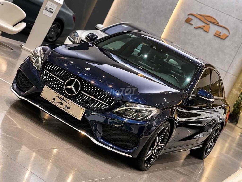 Мерседес-Бенц C250 AMG 2016 синий