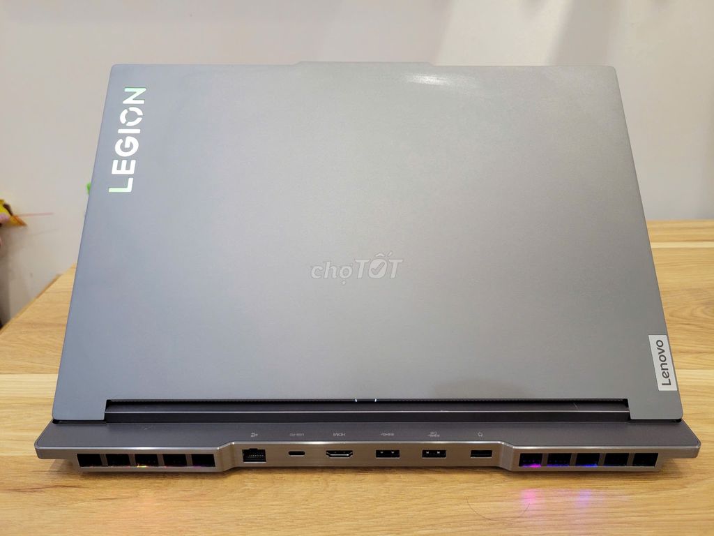 Dọn kho Lenovo legion7 R7-6800Hx/16/512/6700M 10Gb