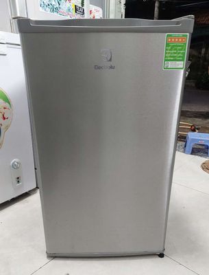 Tủ lạnh Electrolux 90l mini phòng trọ