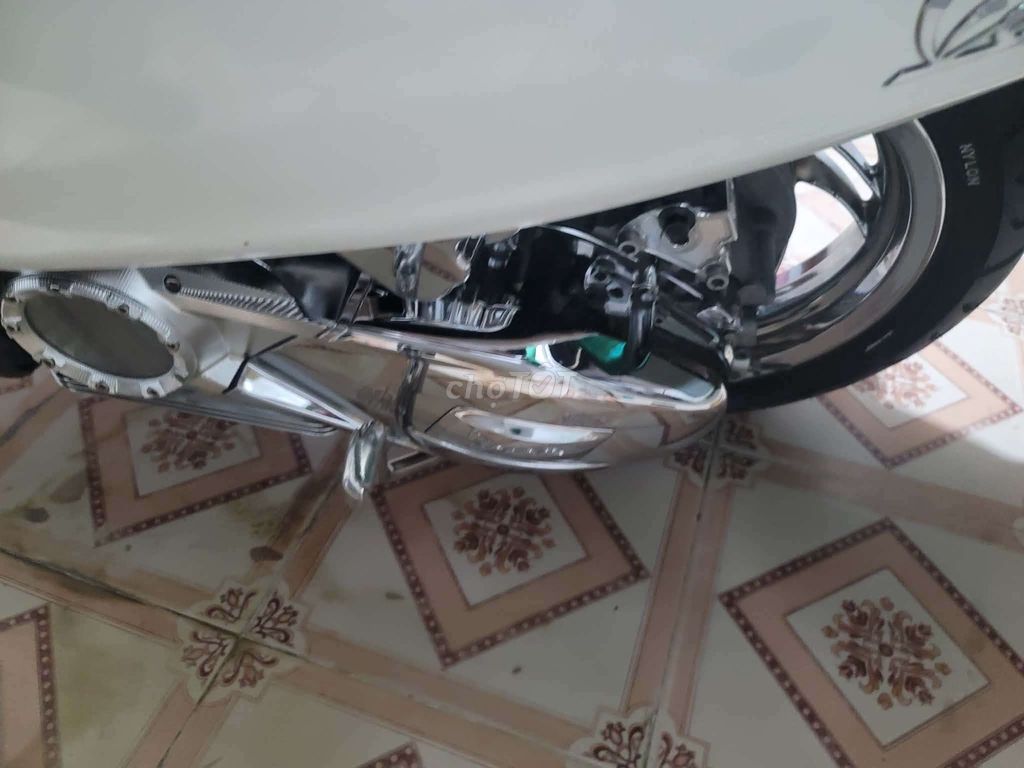 Piaggio Vespa Sprint 2015 Trắng Đã sử dụng. Mua bán Xe máy tại Quận Ninh Kiều Cần Thơ được đăng bởi Ann hình 2