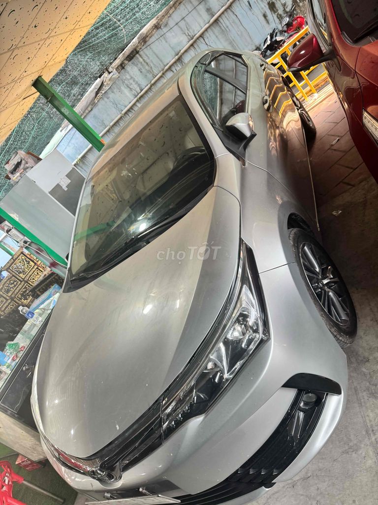 Toyota Corolla Altis 2017 1.8G CVT - 62000 k